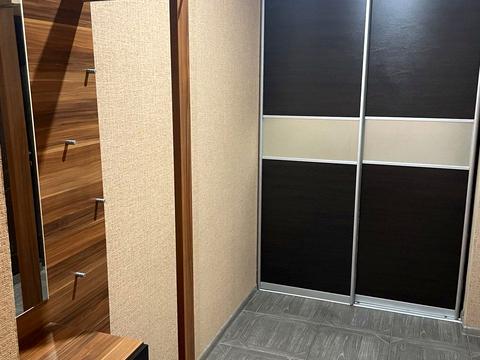 квартира за адресою Петра Григоренка просп. (Маршала Жукова), 14