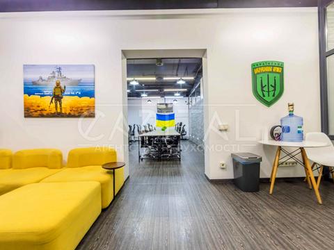 коммерческая по адресу Глубочицкая ул., 32-В