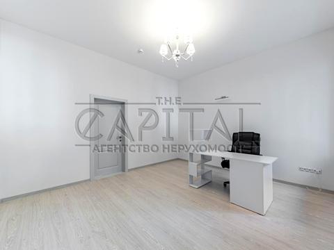 коммерческая по адресу Круглоуниверситетская ул., 22