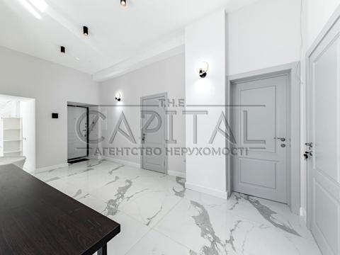 коммерческая по адресу Круглоуниверситетская ул., 22