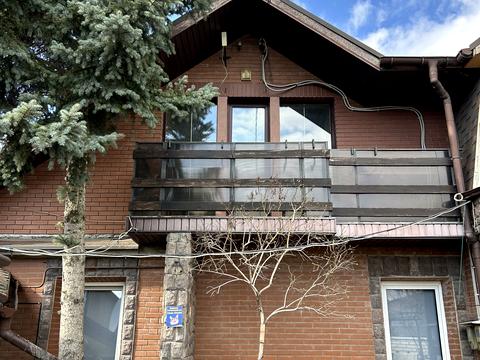 дом по адресу 8 Марта ул.