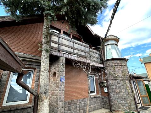 дом по адресу 8 Марта ул.