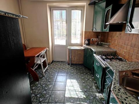 квартира за адресою Володимира Великого вул. (Артема), 22