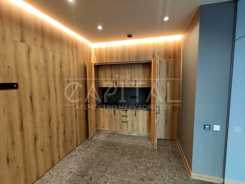 коммерческая по адресу Кловский спуск, 7