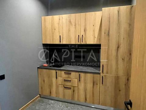 коммерческая по адресу Кловский спуск, 7