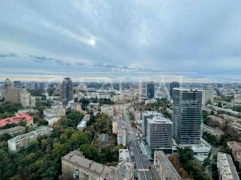 коммерческая по адресу Кловский спуск, 7