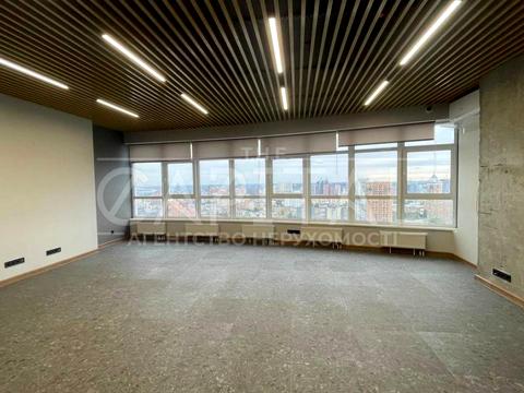 коммерческая по адресу Кловский спуск, 7