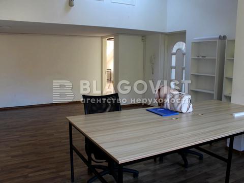 квартира за адресою Київ, Ольгинська вул., 2/1