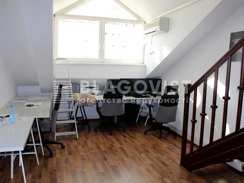 квартира за адресою Київ, Ольгинська вул., 2/1