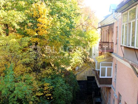 квартира за адресою Київ, Ольгинська вул., 2/1