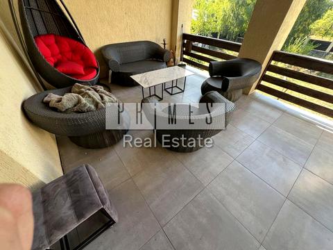 будинок за адресою Лугова