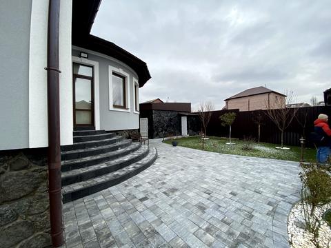 будинок за адресою Михайла Булгакова вул.