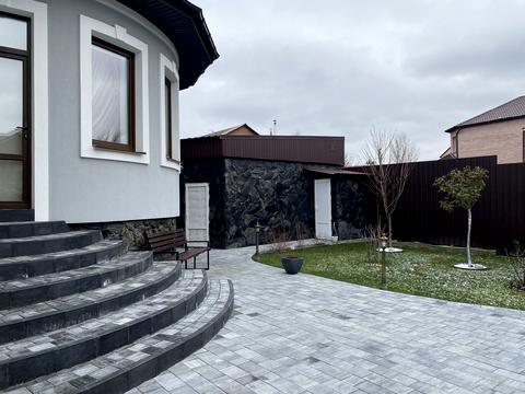 будинок за адресою Михайла Булгакова вул.