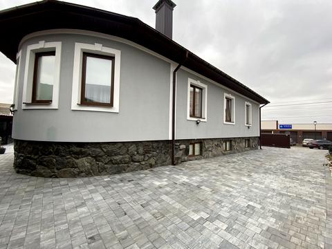 будинок за адресою Михайла Булгакова вул.