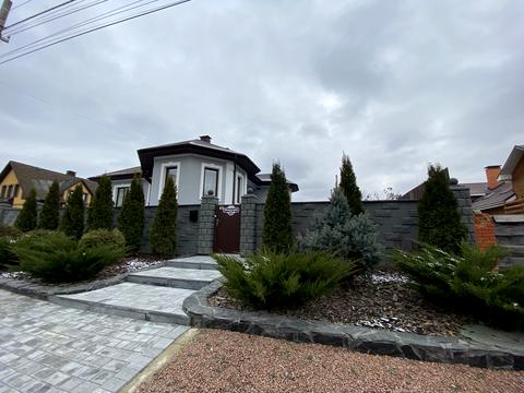 будинок за адресою Михайла Булгакова вул.