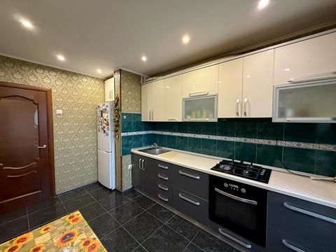 квартира за адресою Кобзарська вул. (Пухова), 17