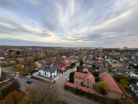 квартира за адресою Кобзарська вул. (Пухова), 17