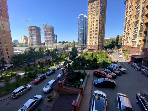 коммерческая по адресу Евгения Коновальца ул. (Щорса), 32-Б