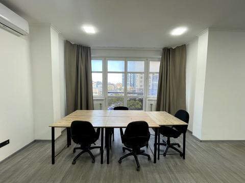 коммерческая по адресу Евгения Коновальца ул. (Щорса), 32-Б