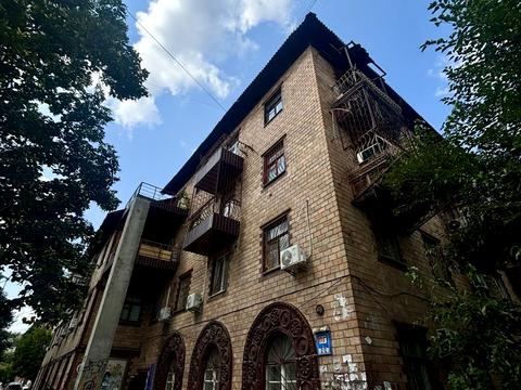 комерційна за адресою Оболонська вул., 21