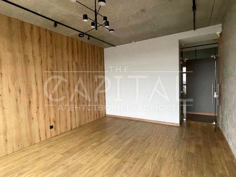 коммерческая по адресу Кловский спуск, 7