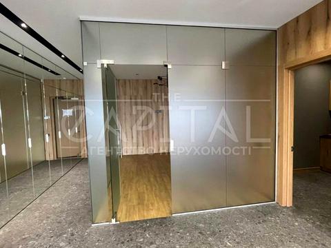 коммерческая по адресу Кловский спуск, 7