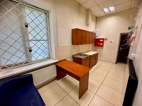 коммерческая по адресу Європейська, 7а