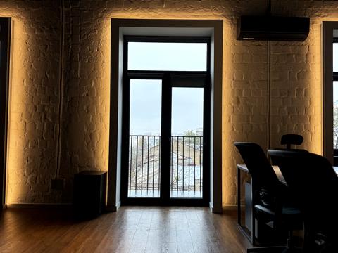 коммерческая по адресу Ивана Франко ул., 9