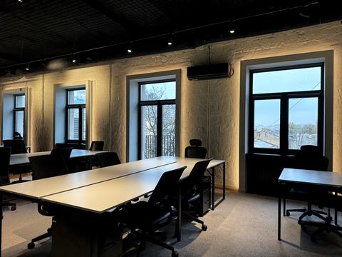 коммерческая по адресу Ивана Франко ул., 9