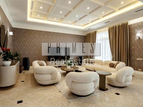 будинок за адресою Молодіжна вул.