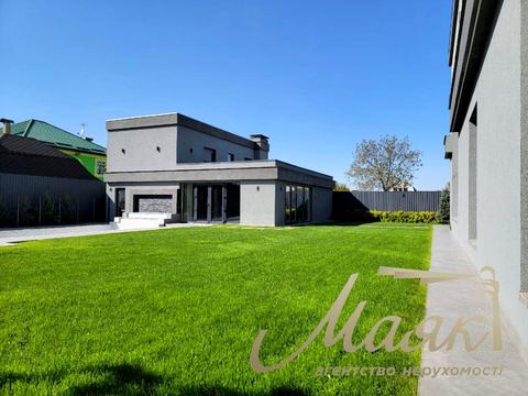 будинок за адресою Квітнева вул.