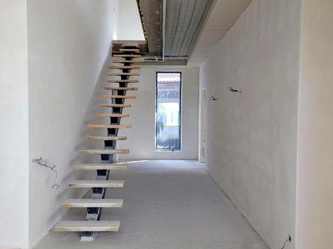 будинок за адресою Квітнева вул.