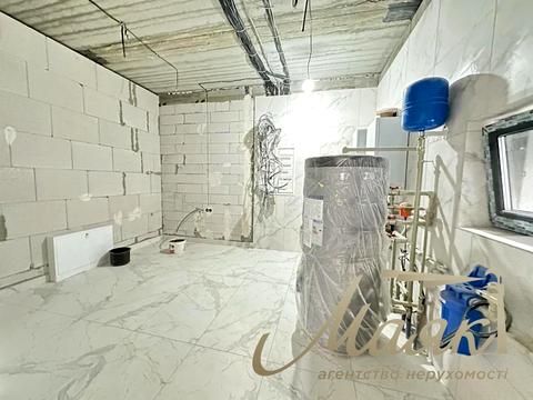 будинок за адресою Квітнева вул.