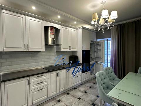 квартира за адресою Патріарха Мстислава Скрипника вул., 48-А