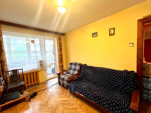 квартира за адресою Тролейбусна вул., 8