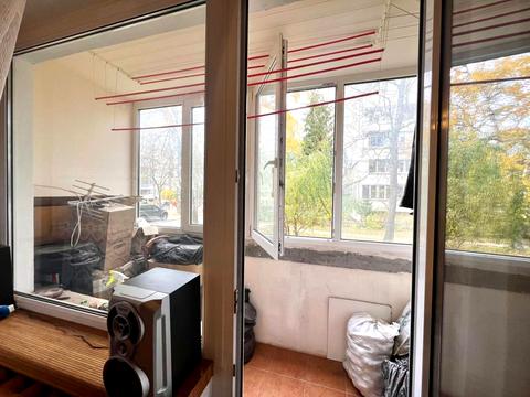 квартира за адресою Тролейбусна вул., 8