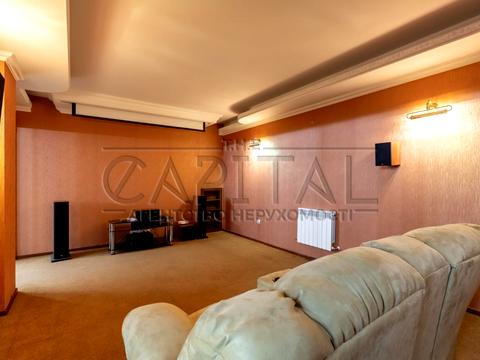 будинок за адресою Виноградна вул.