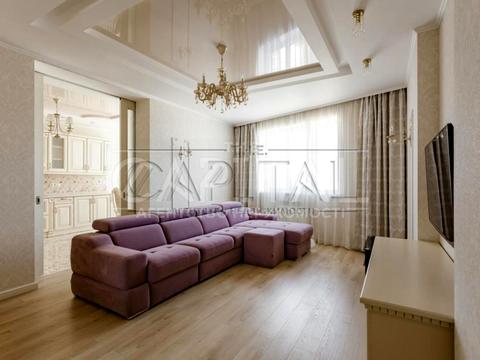 квартира за адресою Героїв полку "Азов" вул. (Маршала Малиновського), 8