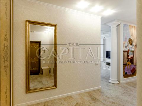 квартира за адресою Героїв полку "Азов" вул. (Маршала Малиновського), 8