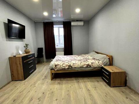 квартира за адресою Героїв Небесної Сотні просп., 26/8