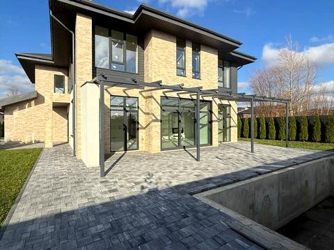 будинок за адресою Лісники