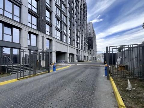 паркомісце за адресою Короленка вул., 22-А