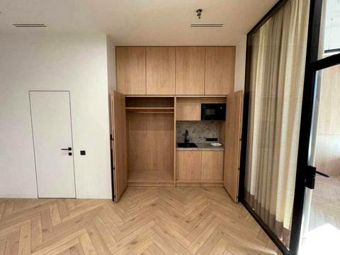 комерційна за адресою Антоновича вул. (Горького), 44