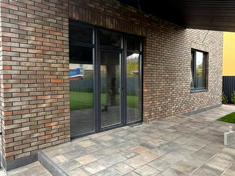 будинок за адресою Доброго Дуба вул.