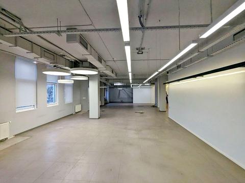 комерційна за адресою Спаська вул., 5