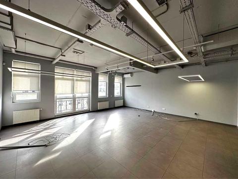 комерційна за адресою Спаська вул., 5