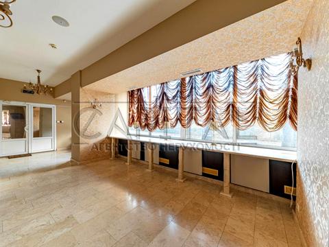 комерційна за адресою Ушинського вул., 19