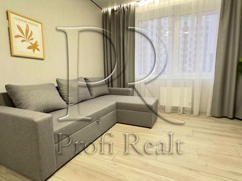 квартира по адресу Героев Небесной Сотни просп., 16/10