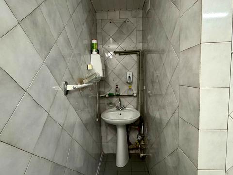 комерційна за адресою Запорізьке шосе, 38