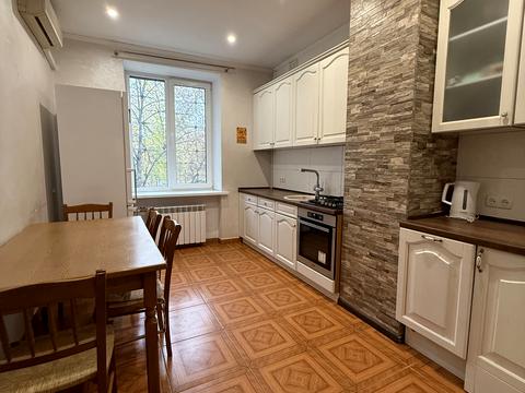 квартира за адресою Воскресенська вул. (Леніна), 1-Б